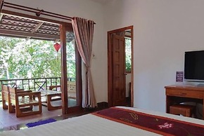 Hong Bin Bungalow Resort