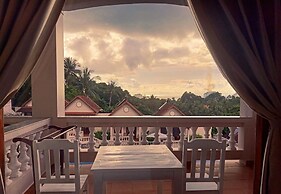 Hong Bin Bungalow Resort