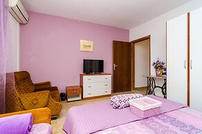 Apartment Bay of Dreams