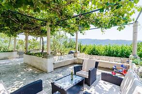 Holiday Home Field of Olives