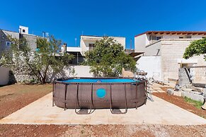 2873 Villa Pussacra by Barbarhouse