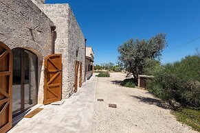 2874 Masseria Marchese by Perle di Puglia
