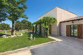 2874 Masseria Marchese by Perle di Puglia