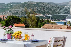 Apartment Marina View