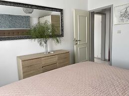 Apartment Simply The Best