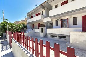 2466 Sunnyside Piano Terra by Barbarhouse