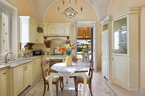 2702 Villa Nicrys by Perle di Puglia