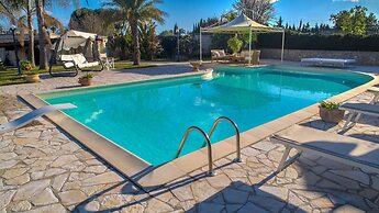 2702 Villa Nicrys by Perle di Puglia