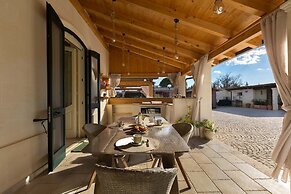 2702 Villa Nicrys by Perle di Puglia