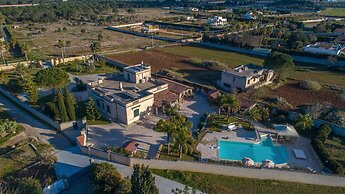 2702 Villa Nicrys by Perle di Puglia