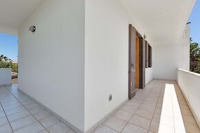 1952 Villetta Milos - Primo Piano by Barbarhouse