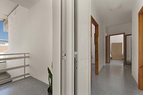 2465 Sunnyside Primo Piano by Barbarhouse