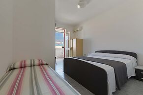 2465 Sunnyside Primo Piano by Barbarhouse