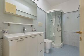 2758 Villa Ester by Barbarhouse