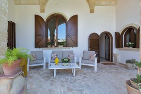 2498 Villa Raffaella by Barbarhouse