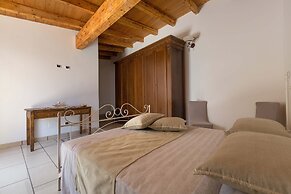 2498 Villa Raffaella by Barbarhouse