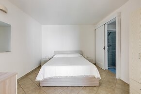 2911 Villa Maria by Barbarhouse