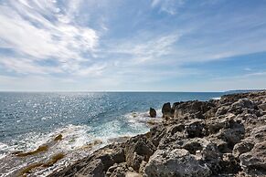 2911 Villa Maria by Barbarhouse