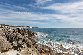 2911 Villa Maria by Barbarhouse