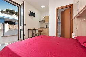 2214 Villetta Enea - Mono 1 by Barbarhouse