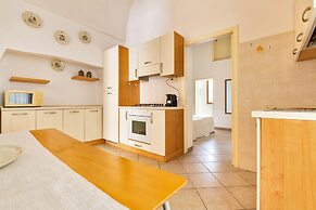 2217 Appartamenti La Roccia - Trilo by Barbarhouse