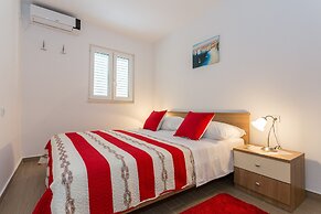 Sea View Apartments - Perovic