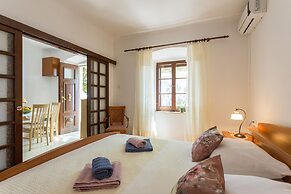 Sea View Apartments - Perovic