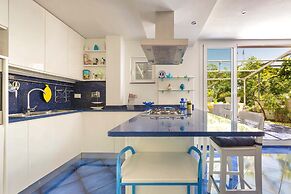 2025 Villa Elmar by Barbarhouse