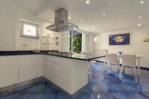 2025 Villa Elmar by Barbarhouse