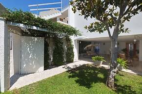 2025 Villa Elmar by Barbarhouse