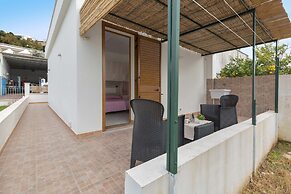 2215 Villetta Enea - Mono 2 by Barbarhouse