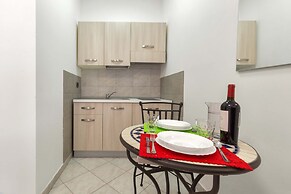 2215 Villetta Enea - Mono 2 by Barbarhouse