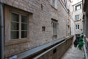 Old Town Finest-matana