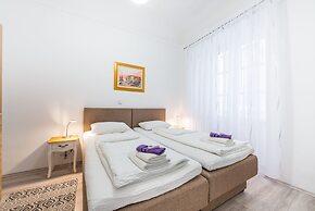 Old Town Finest-matana