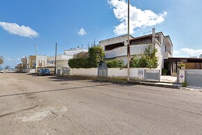 2747 Villino Li Marangi by Barbarhouse