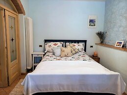 Summer Sale! Lovely 3-bed Apartment in Spoleto