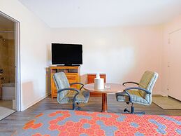 Manor Motel By OYO Near Oak Brook/Chicago Westchester