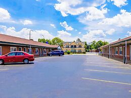 Manor Motel By OYO Near Oak Brook/Chicago Westchester