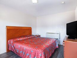 Manor Motel By OYO Near Oak Brook/Chicago Westchester