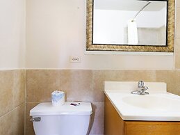 Manor Motel By OYO Near Oak Brook/Chicago Westchester