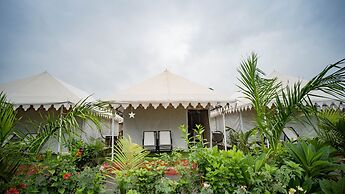 Unity Holiday Resort- Statue of Unity
