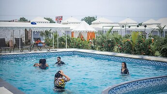 Unity Holiday Resort- Statue of Unity