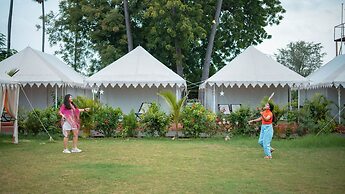 Unity Holiday Resort- Statue of Unity