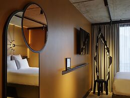 Tribe Paris Saint Ouen