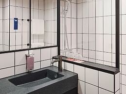 Tribe Paris Saint Ouen