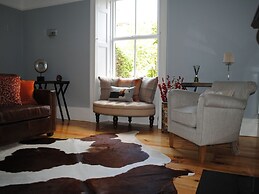 Laburnum Cottage