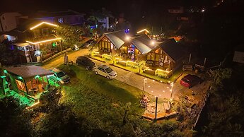 Bangalô House - Praia do Rosa SC