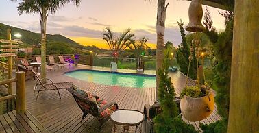 Bangalô House - Praia do Rosa SC