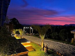 Bangalô House - Praia do Rosa SC