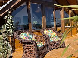Bangalô House - Praia do Rosa SC